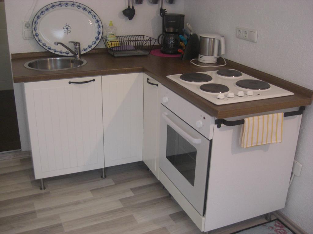 Ferienwohnung Roxana Gräfrath Zimmer foto